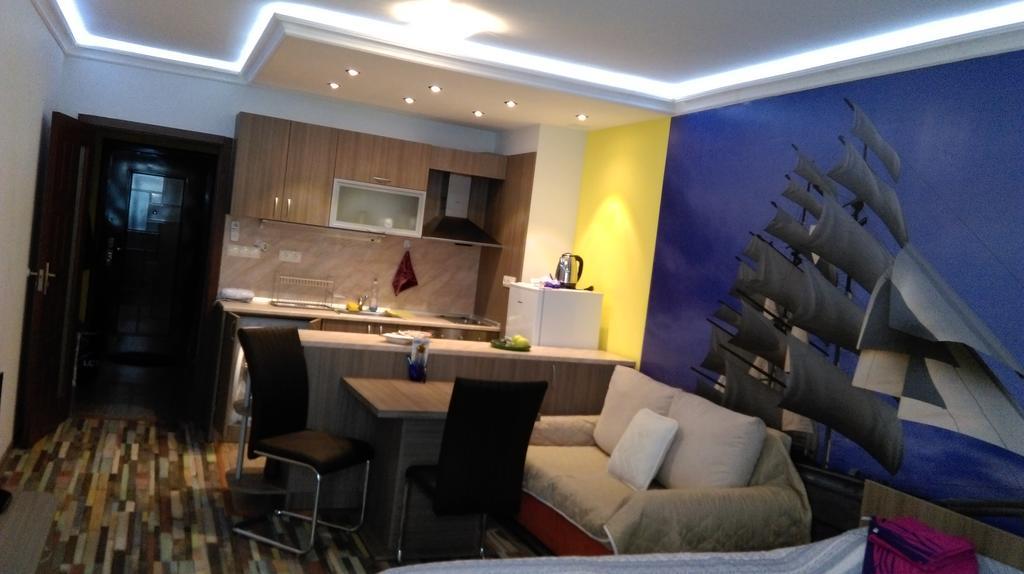 Studio Love Apartment Burgas ภายนอก รูปภาพ